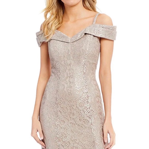 Evening gown - Picture 5 of 5